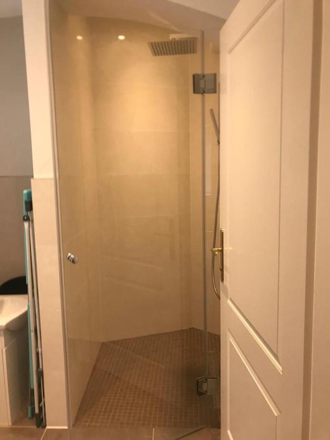 וינה Top Apartment מראה חיצוני תמונה